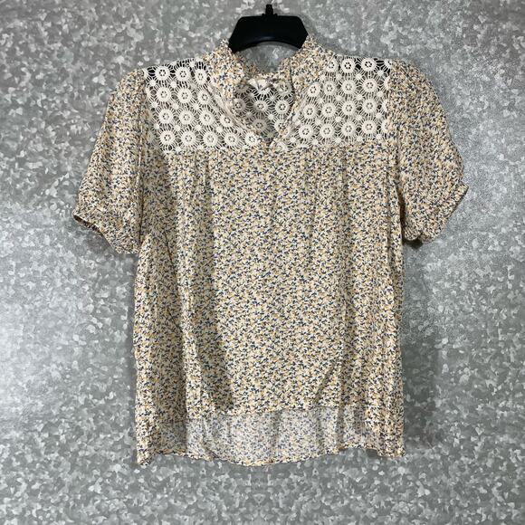 Everleigh Women's Butter Yellow Calico Lace Yoke High Neck Boho Top - Size XS - Picture 1 of 7